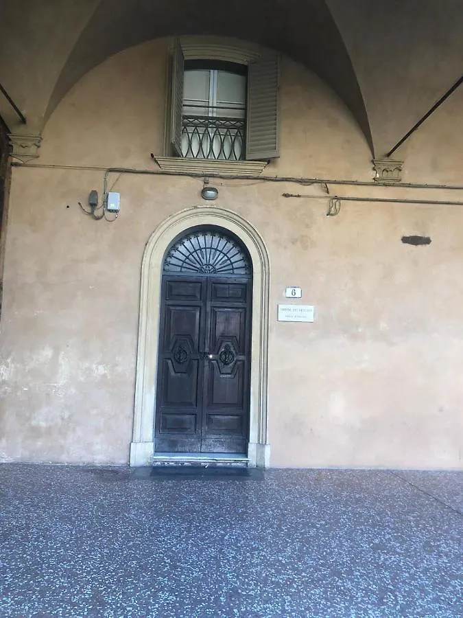 Myroom Sui Portici Bologna 0*,  Italy