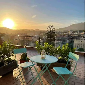 https://attico-oltremare-bb.hotels-amalfi.com